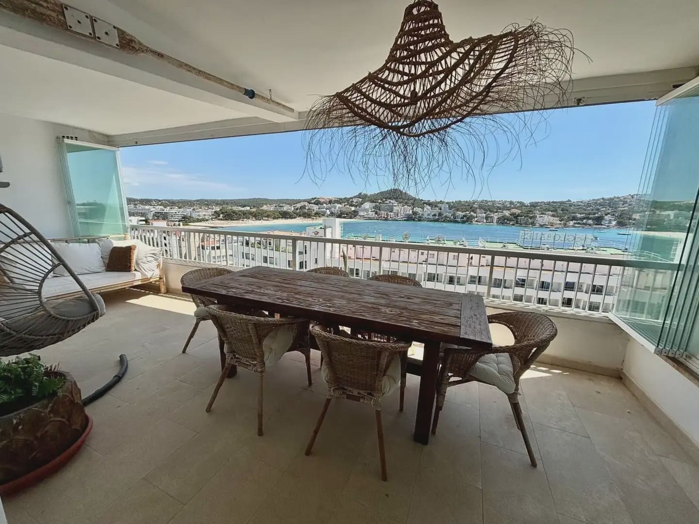 2 bedroom Apartment for rent in Calvia - € 2,290 (Ref: 9971531)