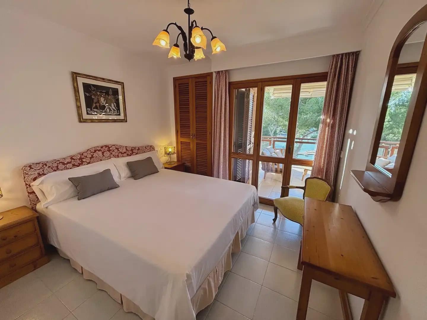 3 bedroom Flat for rent in Felanitx with pool garage - € 1,750 (Ref: 9971532)