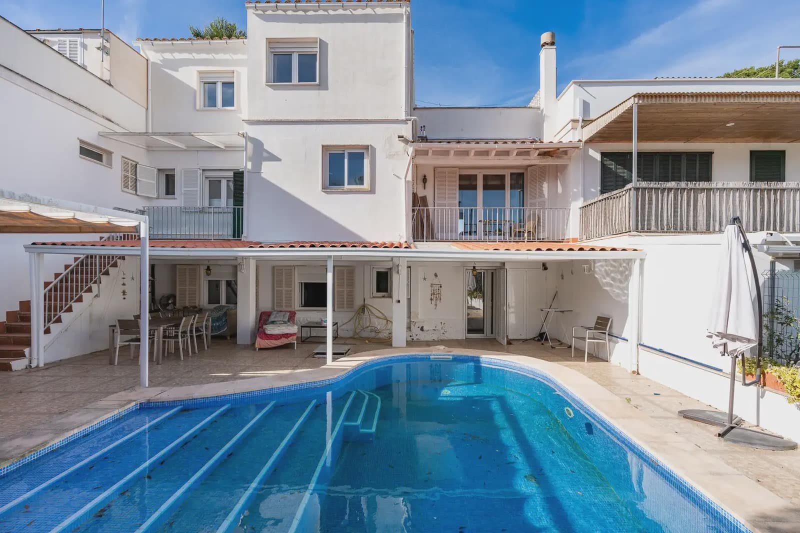 5 bedroom Terraced Villa for sale in Llucmajor with pool - € 1,098,000 (Ref: 9971537)