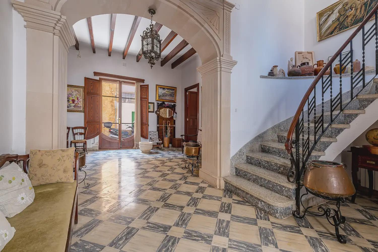 Casa de 6 habitaciones en Santanyí en venta - 1.150.000 € (Ref: 9971540)