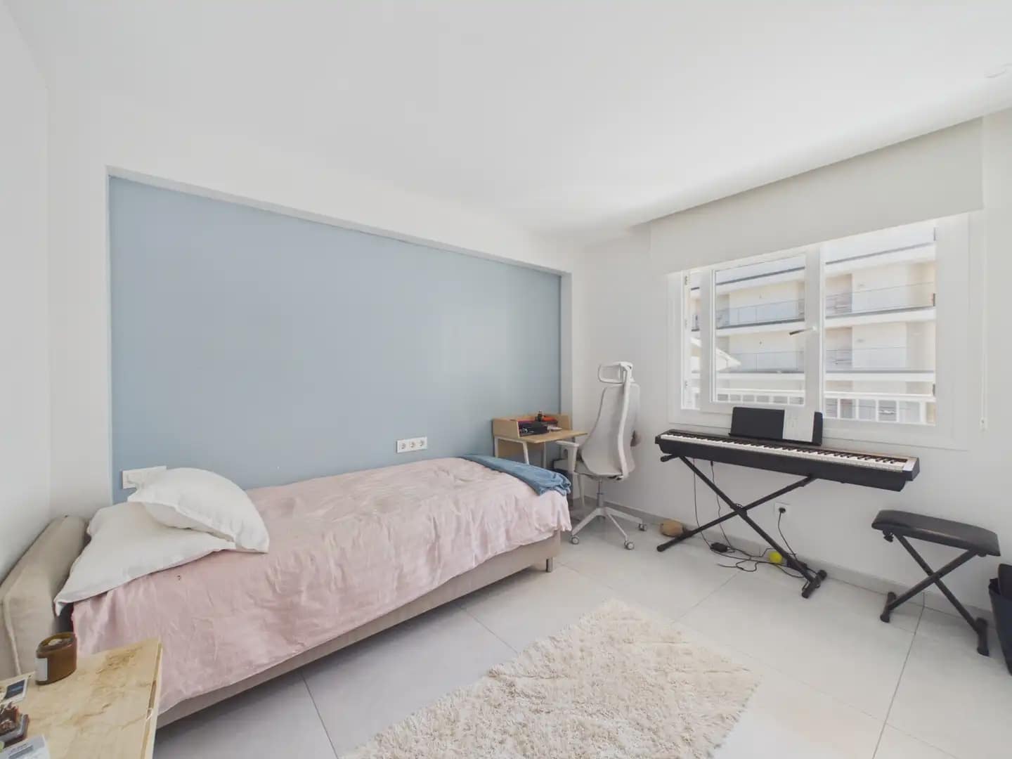3 soverom Leilighet til leie i Calvia med garasje - € 2 000 (Ref: 9971546)