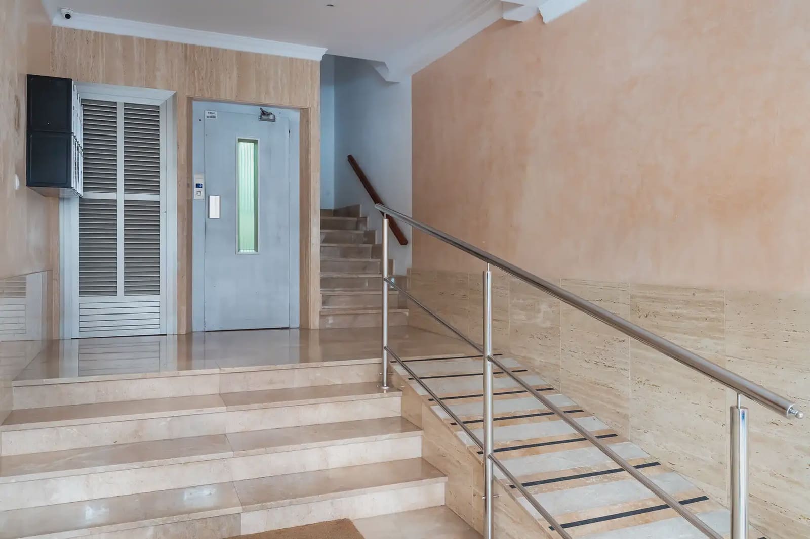2 bedroom Penthouse for sale in Palma de Mallorca - € 489,000 (Ref: 9971547)