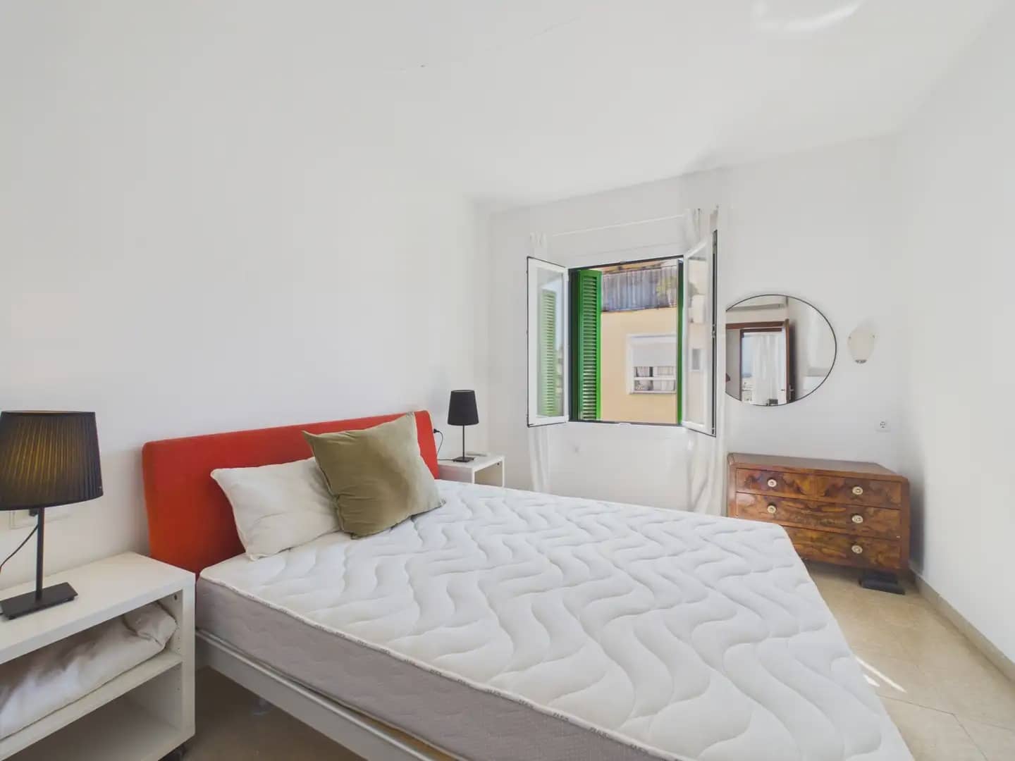 2 soverom Leilighet til leie i Palma de Mallorca - € 1 900 (Ref: 9971548)