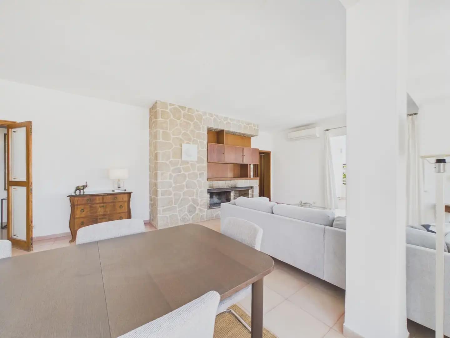 2 soverom Leilighet til leie i Palma de Mallorca - € 1 900 (Ref: 9971548)