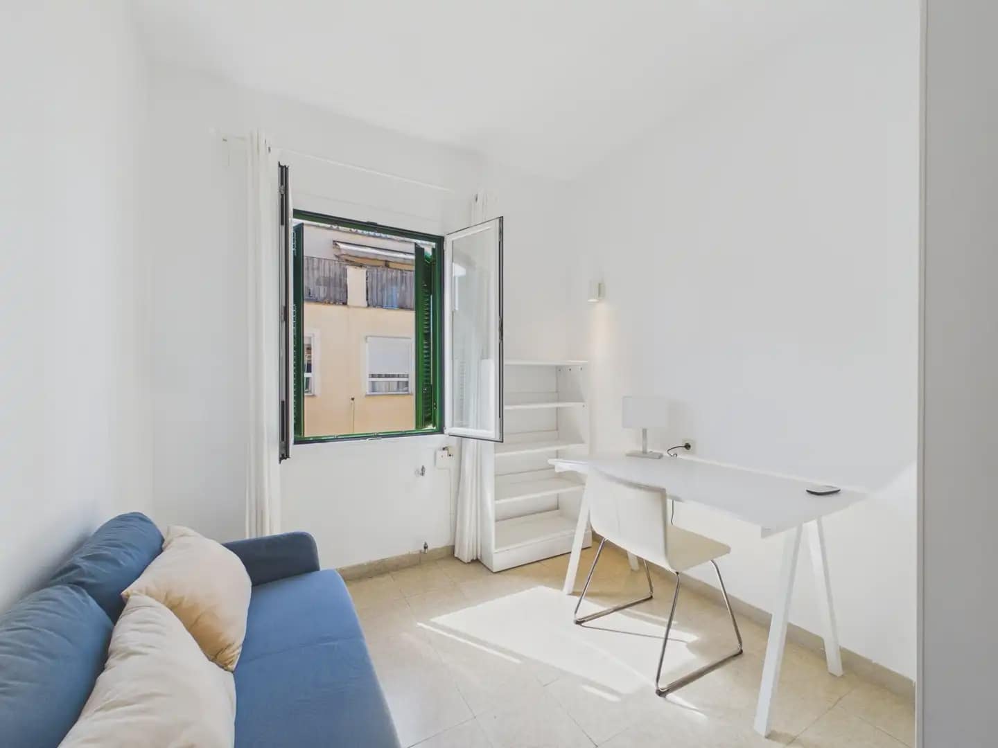 2 soverom Leilighet til leie i Palma de Mallorca - € 1 900 (Ref: 9971548)