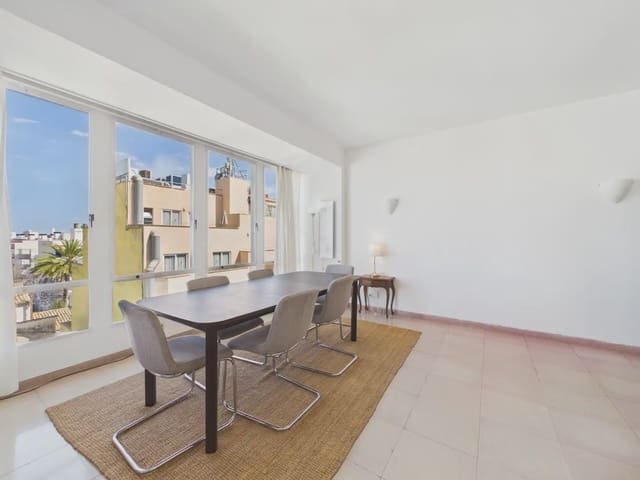 2 soverom Leilighet til leie i El Terreno, Palma de Mallorca - € 1 900 (Ref: 9971548)
