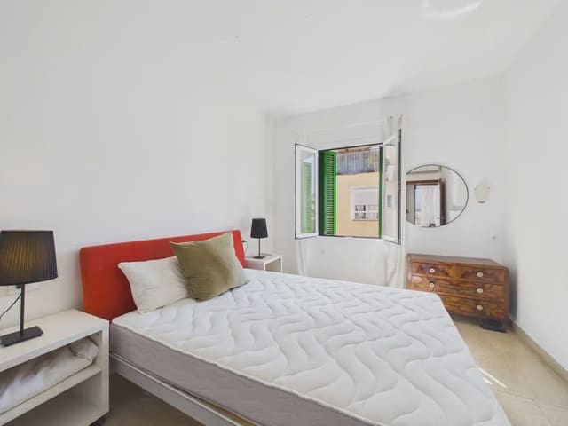2 soverom Leilighet til leie i El Terreno, Palma de Mallorca - € 1 900 (Ref: 9971548)