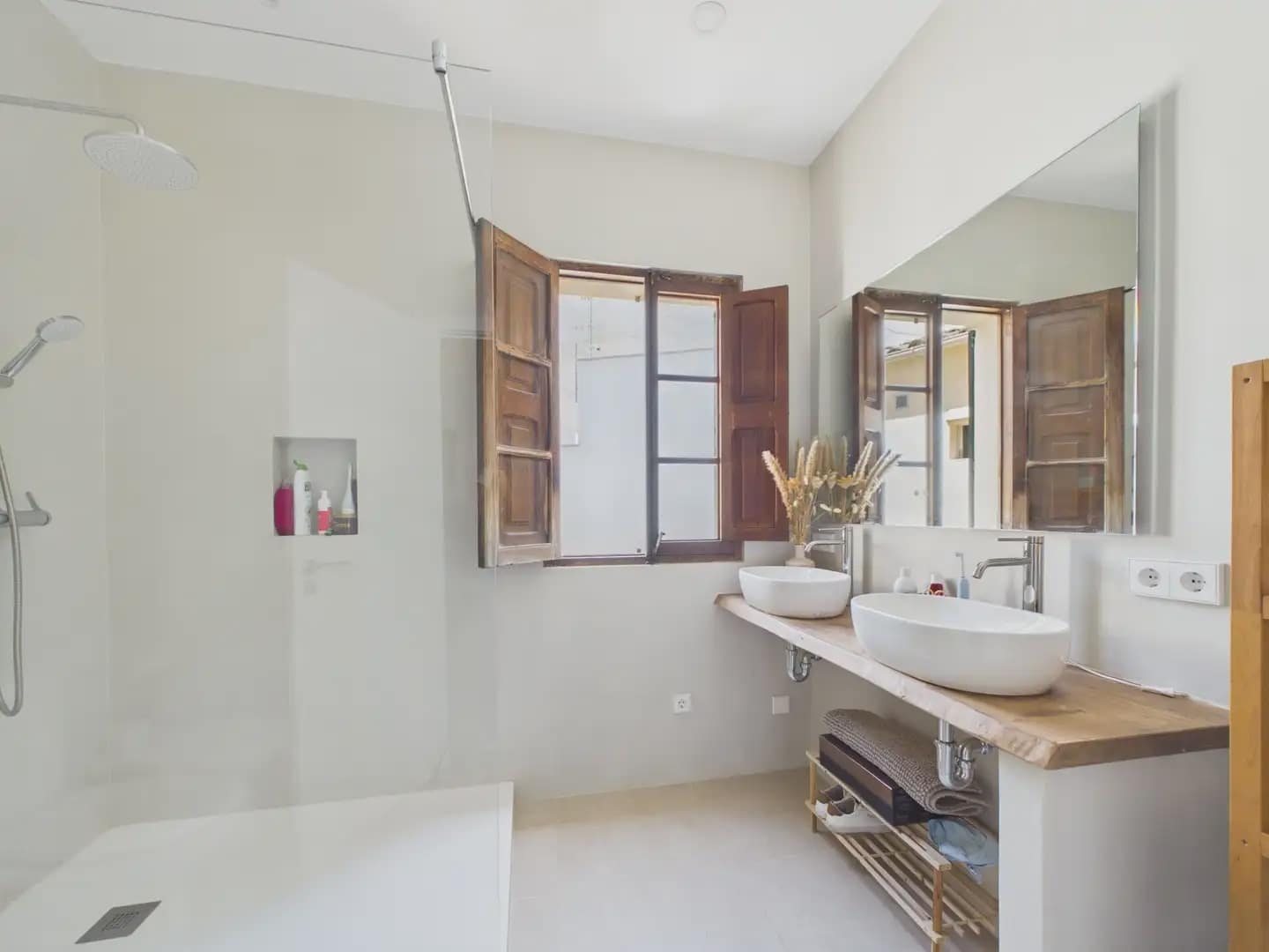 2 soveværelse Lejlighed til leje i Palma de Mallorca - € 1.700 (Ref: 9971549)