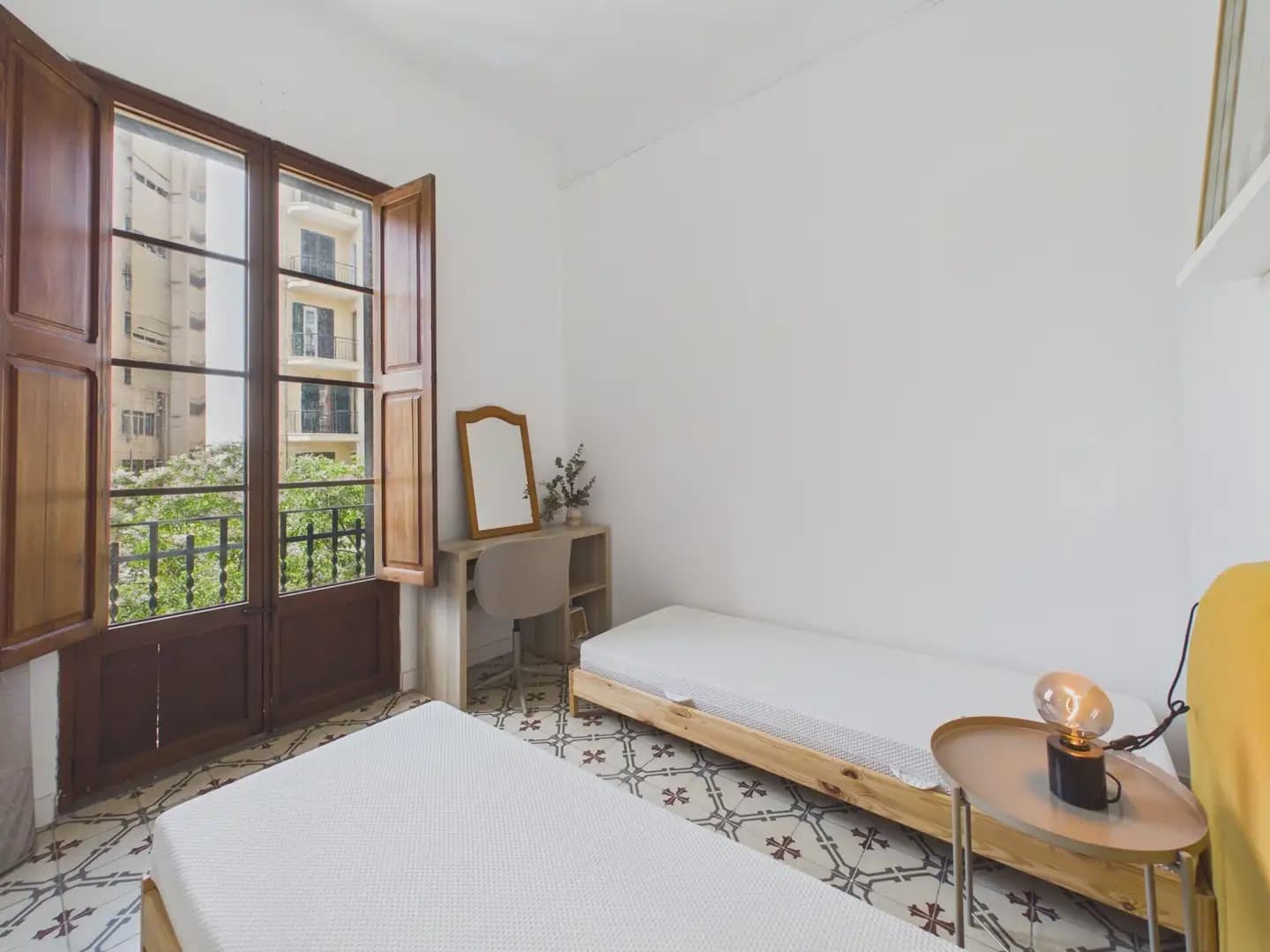 2 soveværelse Lejlighed til leje i Palma de Mallorca - € 1.700 (Ref: 9971549)