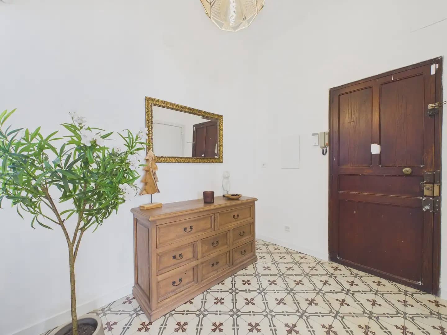 2 soveværelse Lejlighed til leje i Palma de Mallorca - € 1.700 (Ref: 9971549)