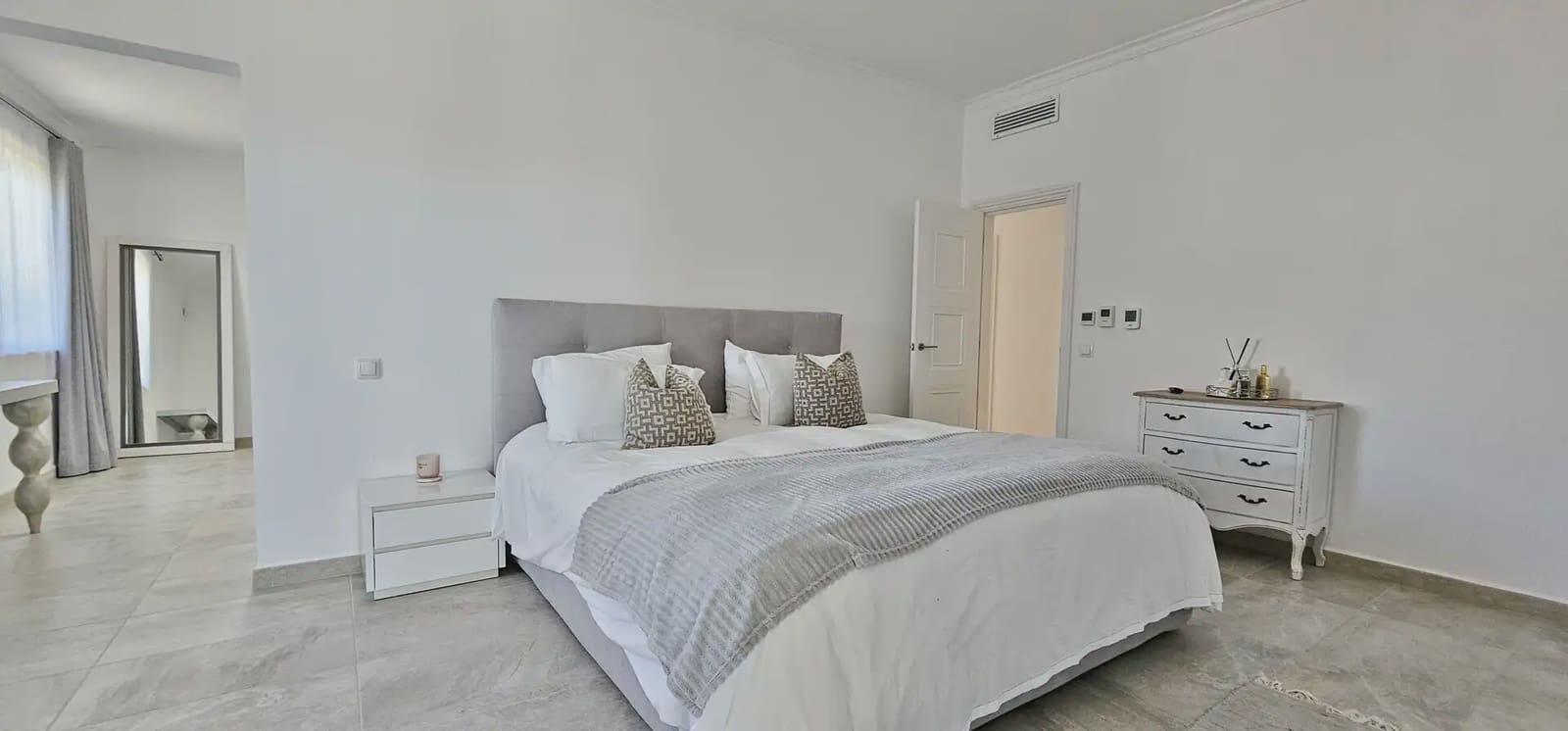 4 soveværelse Villa til salg i Santanyi med swimmingpool garage - € 2.750.000 (Ref: 9971550)
