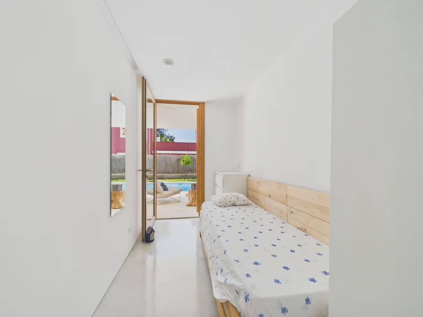 3 bedroom Villa for rent in Campos with pool - € 2,000 (Ref: 9971553)