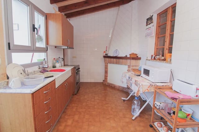 3 slaapkamer Huis te koop in Campos - € 1.100.000 (Ref: 9971554)