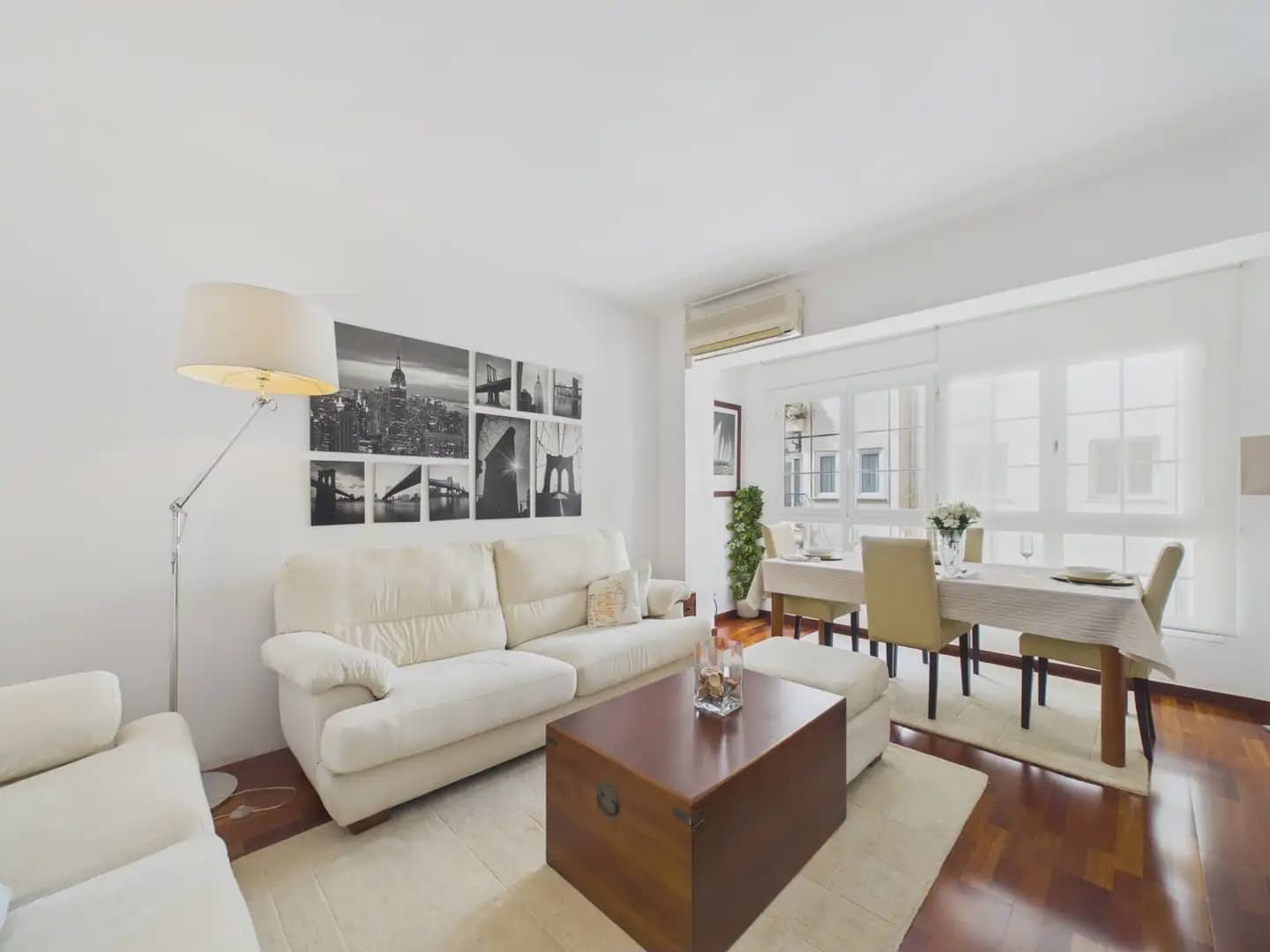 2 soverom Leilighet til leie i Palma de Mallorca - € 2 200 (Ref: 9971559)