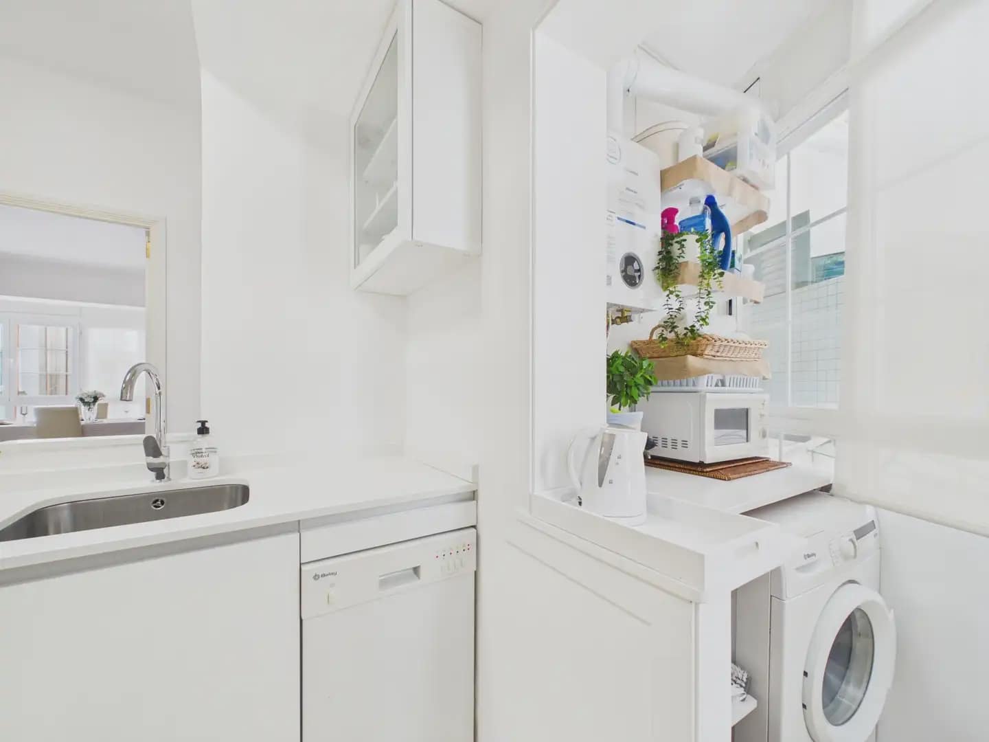 2 soverom Leilighet til leie i Palma de Mallorca - € 2 200 (Ref: 9971559)