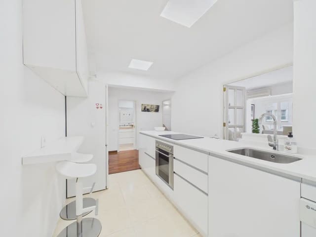 2 soverom Leilighet til leie i El Camp d'en Serralta, Palma de Mallorca - € 2 200 (Ref: 9971559)