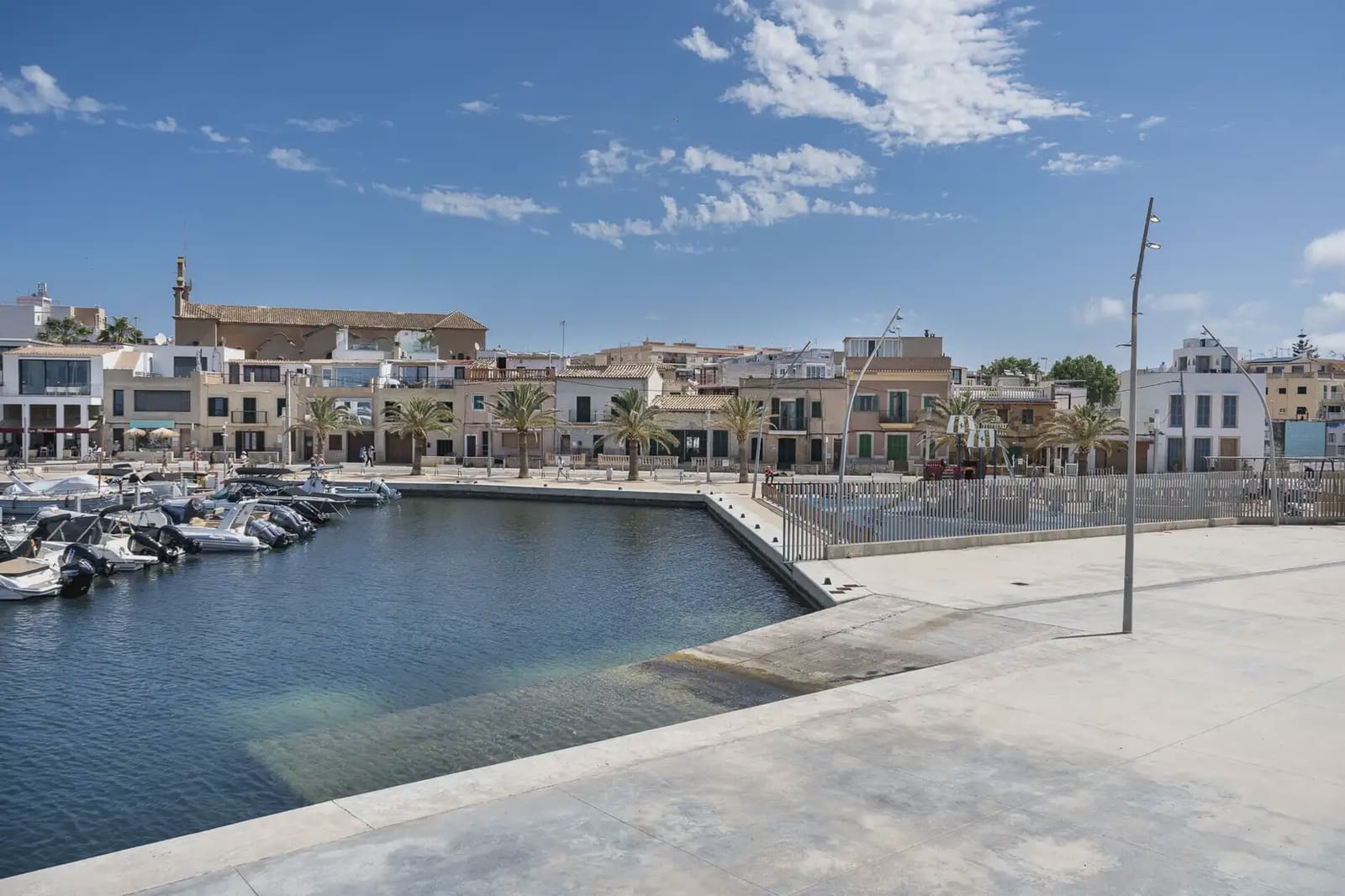 2 bedroom Townhouse for sale in Palma de Mallorca - € 636,500 (Ref: 9971567)