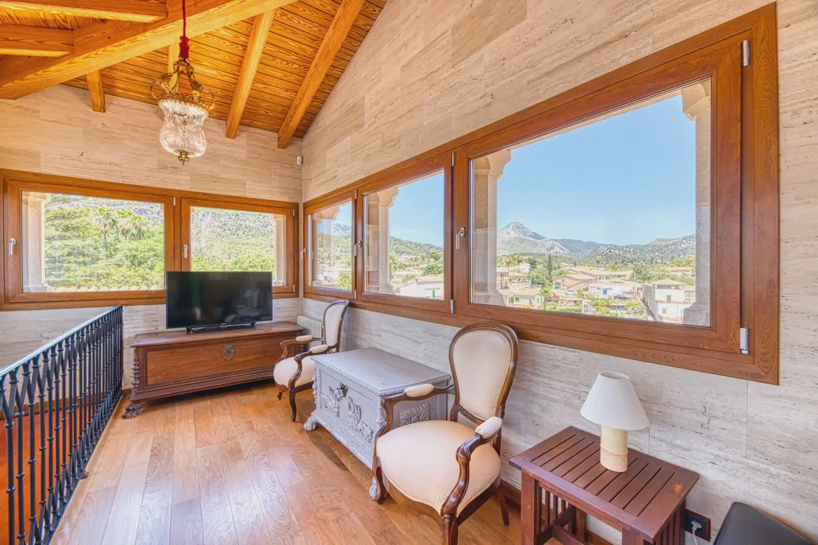 5 sypialnia Willa na sprzedaż w Calvia z garażem - 2 100 000 € (Ref: 9971568)