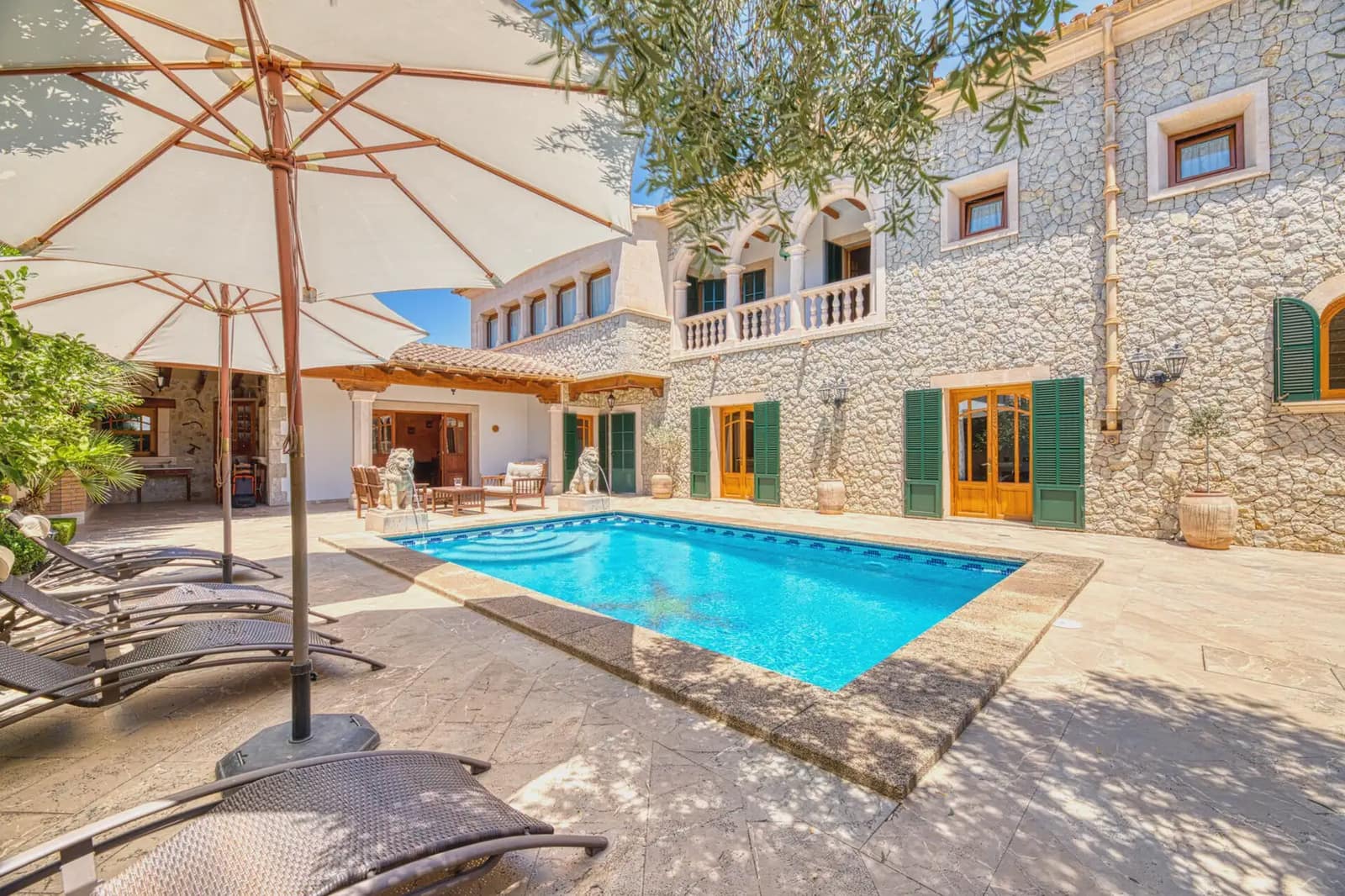 5 sypialnia Willa na sprzedaż w Calvia z garażem - 2 100 000 € (Ref: 9971568)