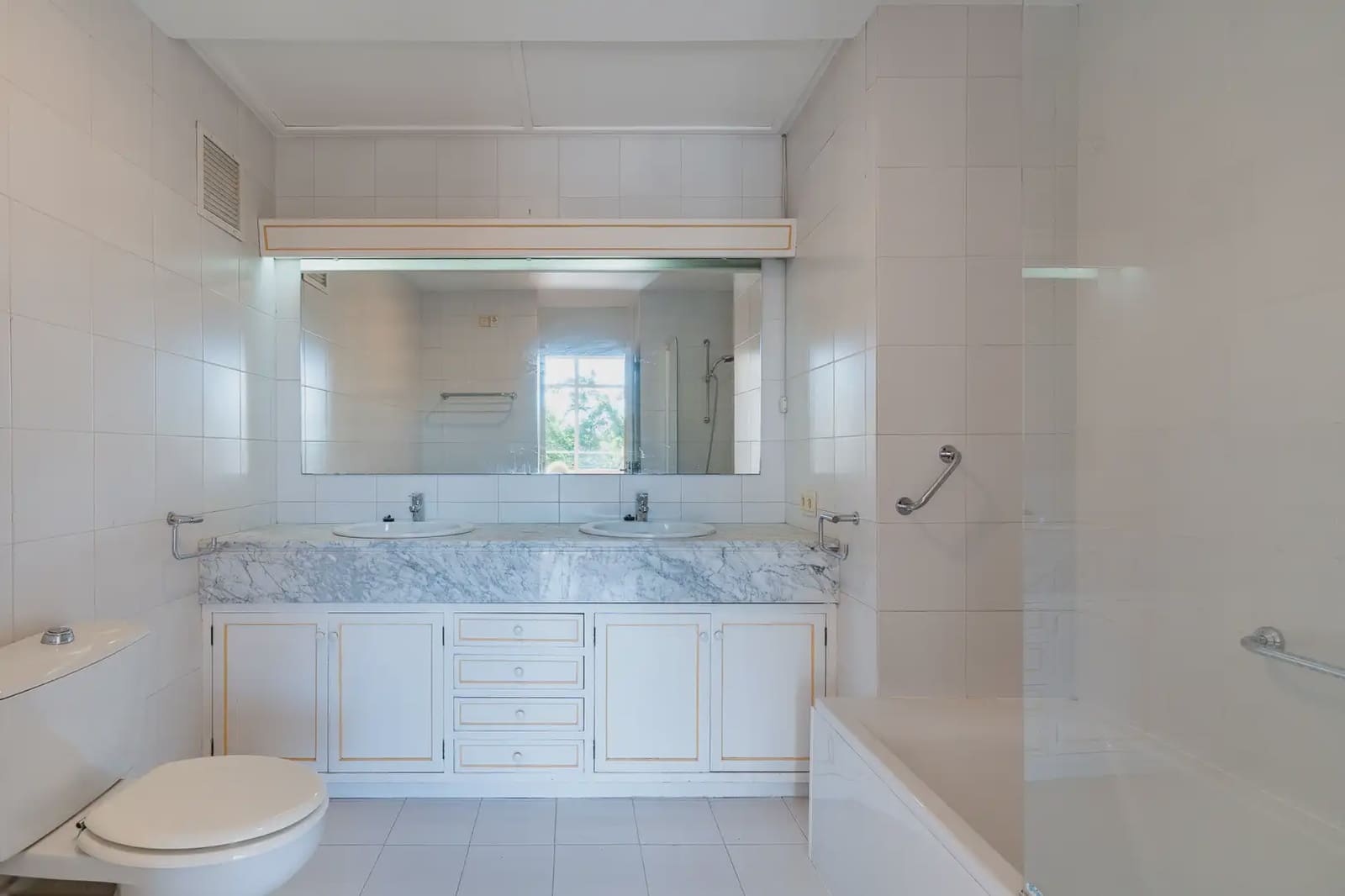 2 slaapkamer Penthouse te koop in Palma de Mallorca met zwembad - € 930.000 (Ref: 9971570)