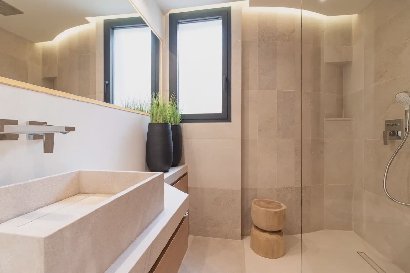 4 bedroom Flat for sale in Calvia with garage - € 1,678,550 (Ref: 9971571)