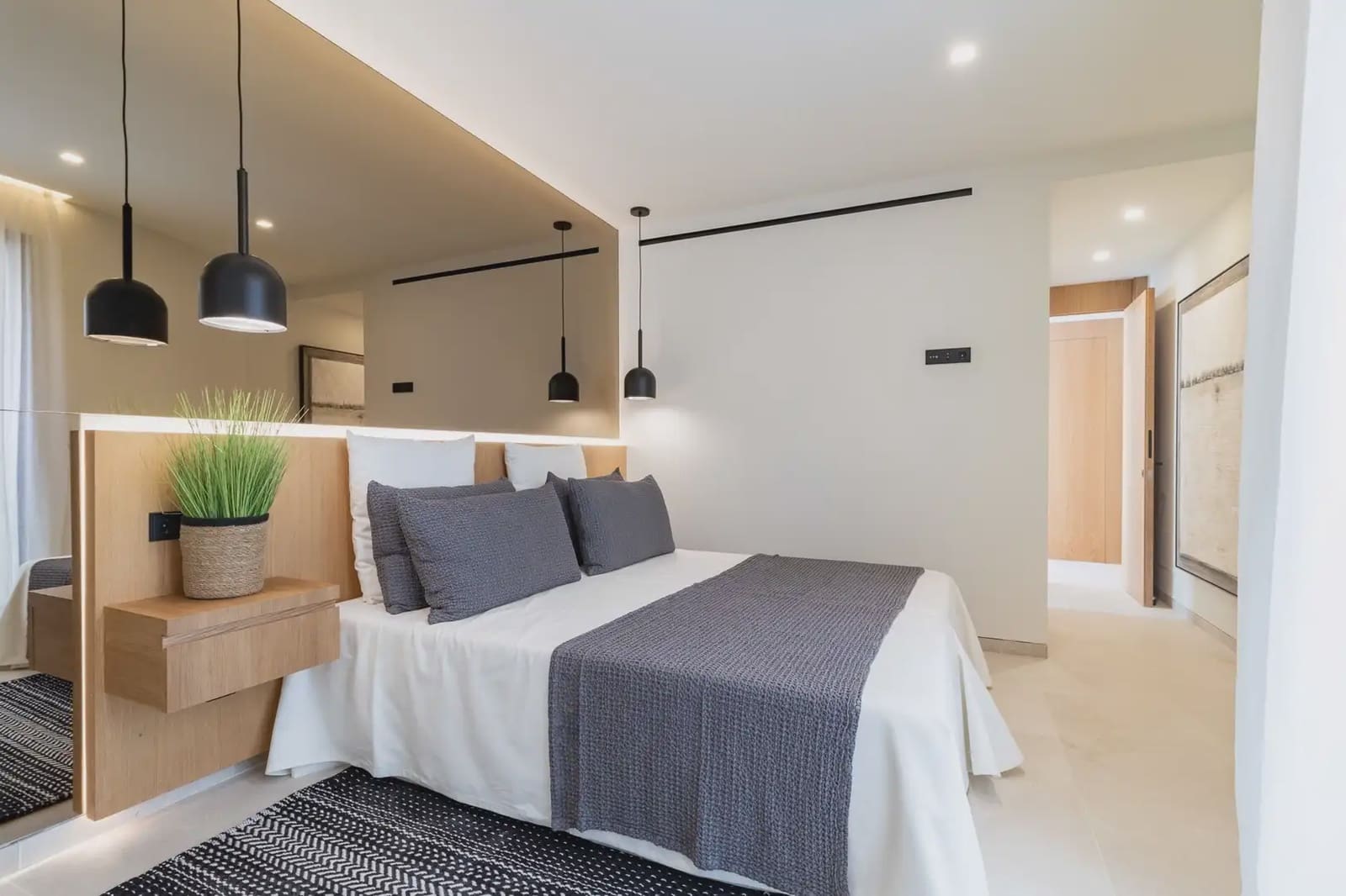4 bedroom Flat for sale in Calvia with garage - € 1,678,550 (Ref: 9971571)