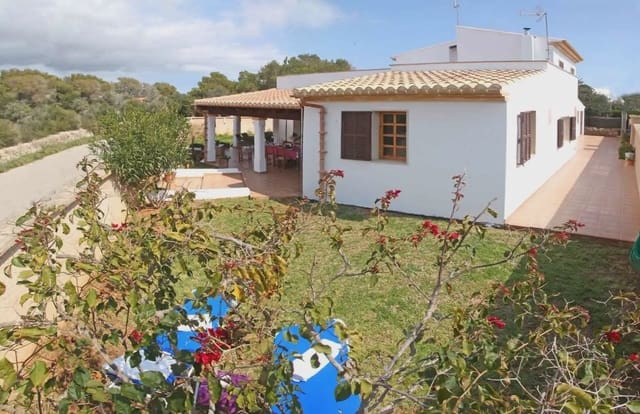 4 camera da letto Finca/Casa di Campagna da affittare in Santanyí con garage - 2.000 € (Rif: 9971572)