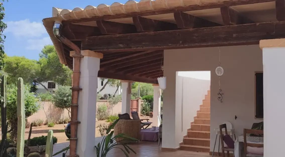 4 bedroom Finca/Country House for rent in Santanyi with garage - € 2,000 (Ref: 9971572)