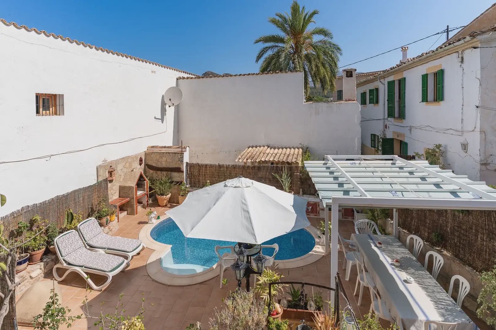 10 slaapkamer Huis te koop in Andratx met garage - € 743.000 (Ref: 9971574)