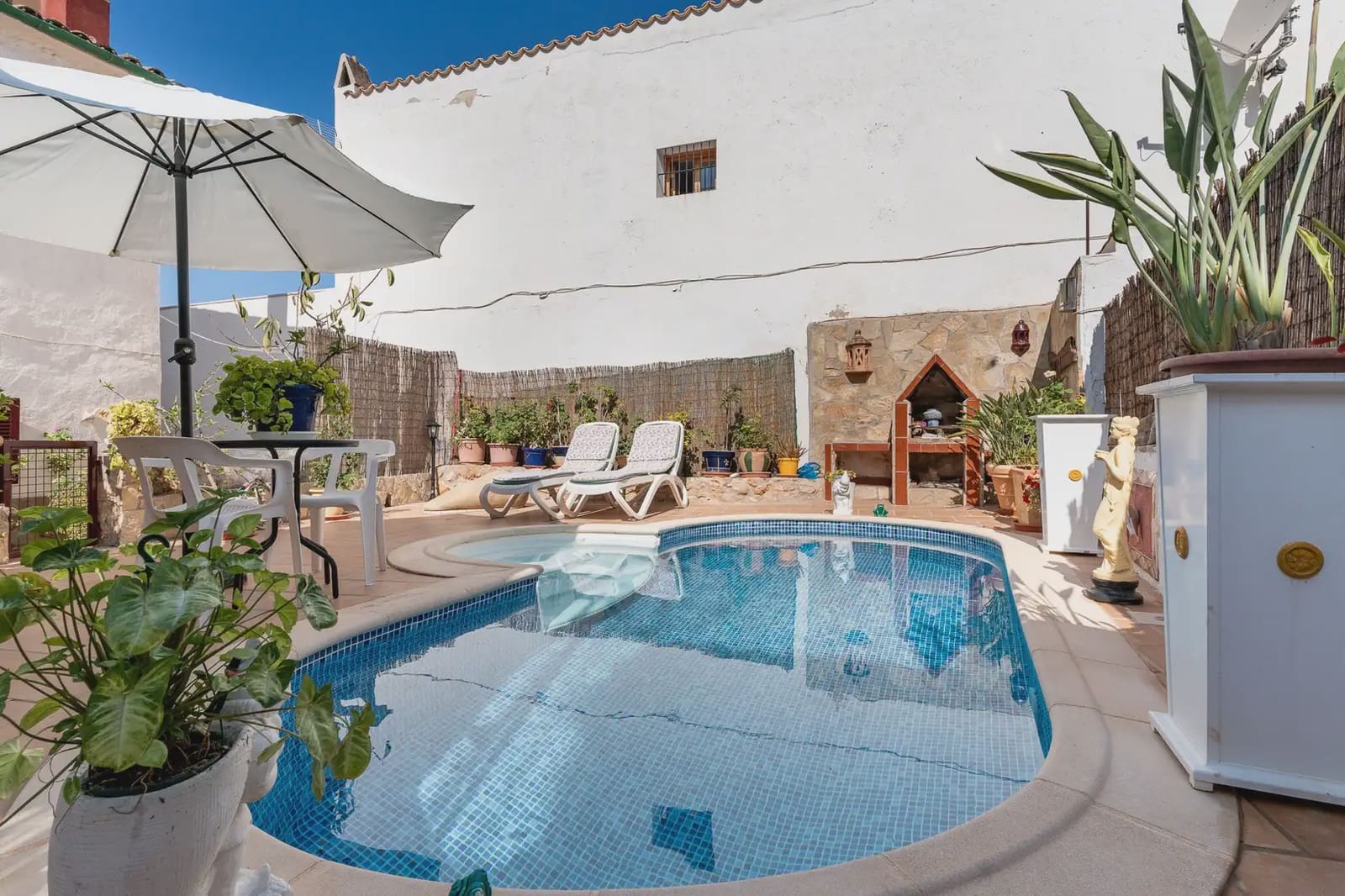 10 slaapkamer Huis te koop in Andratx met garage - € 743.000 (Ref: 9971574)