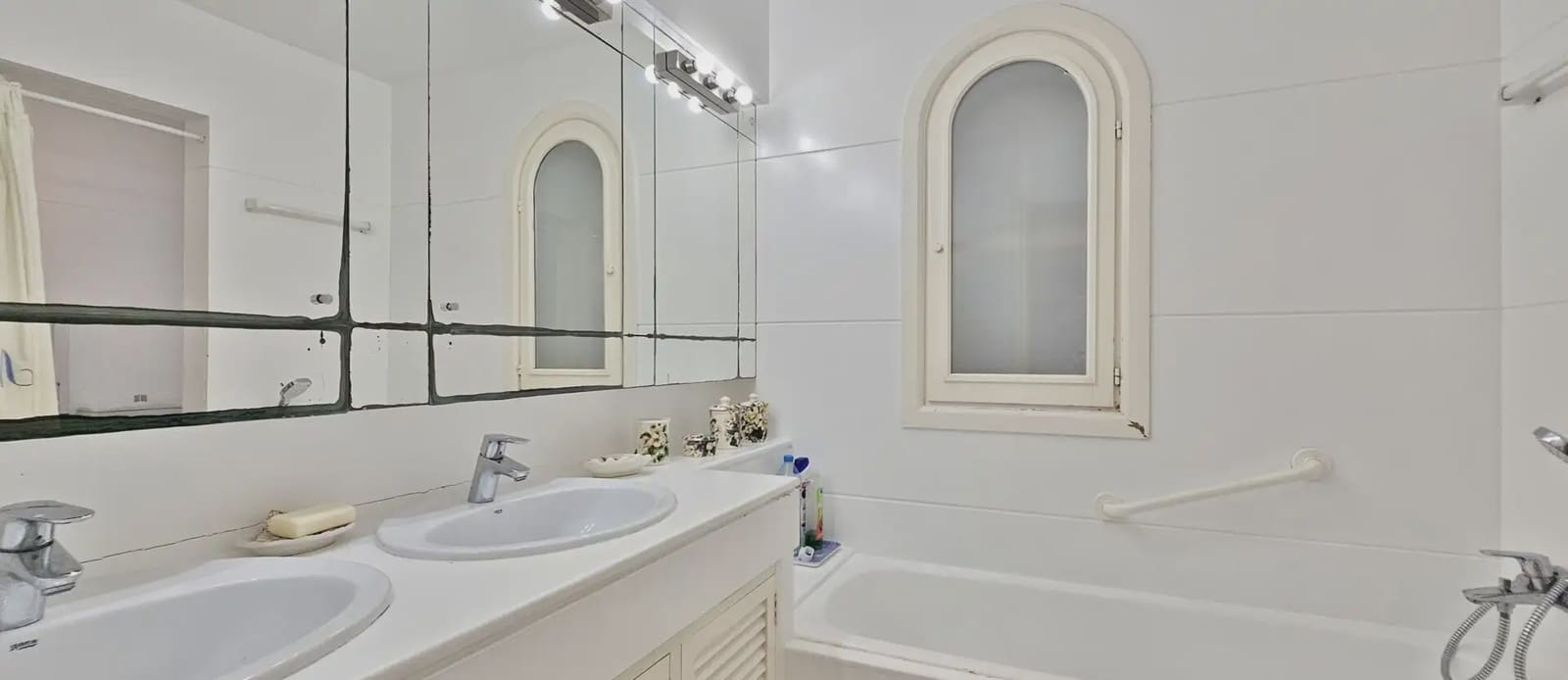 8 bedroom Villa for sale in Santanyi with pool - € 6,400,000 (Ref: 9971576)