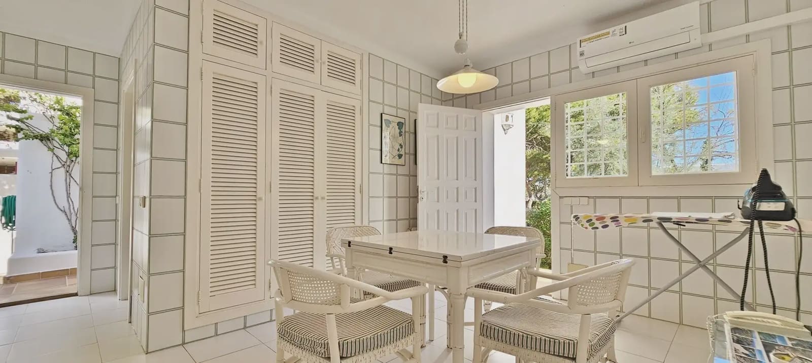 8 bedroom Villa for sale in Santanyi with pool - € 6,400,000 (Ref: 9971576)