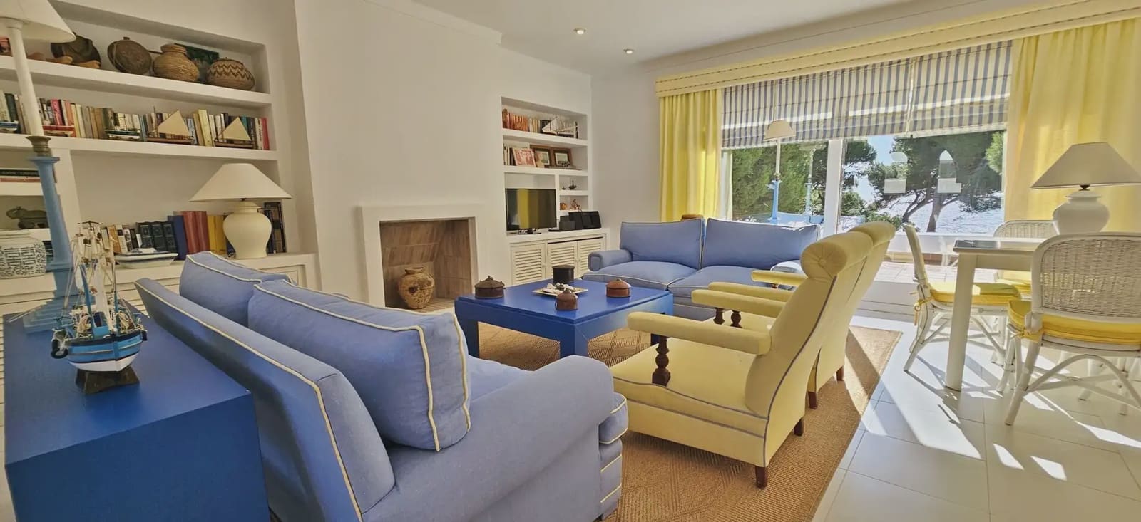 8 bedroom Villa for sale in Santanyi with pool - € 6,400,000 (Ref: 9971576)