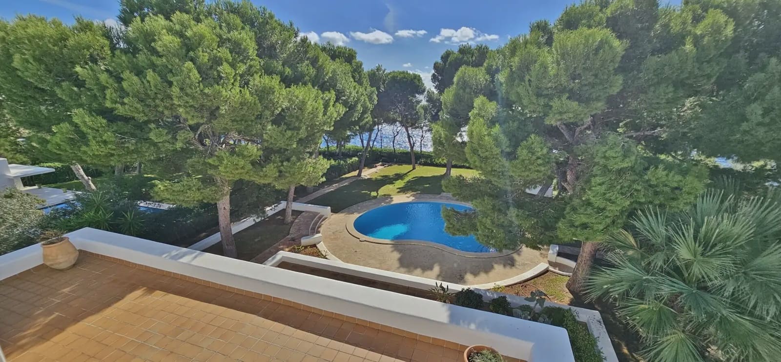 8 bedroom Villa for sale in Santanyi with pool - € 6,400,000 (Ref: 9971576)