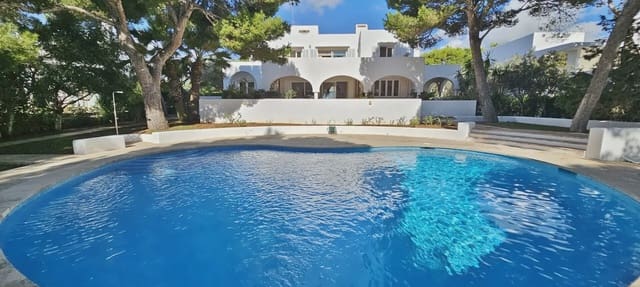 8 soveværelse Villa til salg i Porto Petro, Santanyí med swimmingpool - € 6.400.000 (Ref: 9971576)