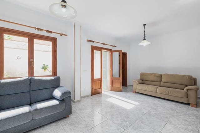 Casa de 7 habitaciones en Andratx en venta - 750.000 € (Ref: 9971578)