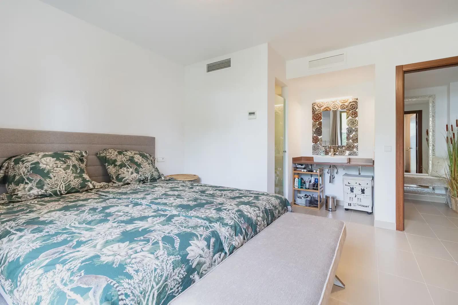4 bedroom Apartment for sale in Andratx with pool garage - € 2,200,000 (Ref: 9971581)