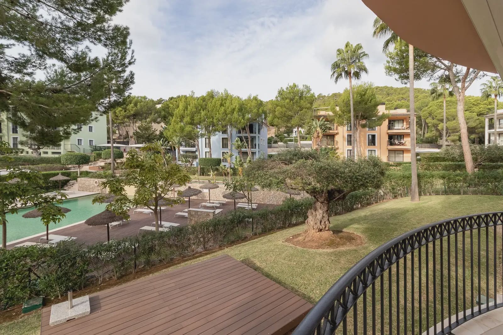 4 bedroom Apartment for sale in Andratx with pool garage - € 2,200,000 (Ref: 9971581)