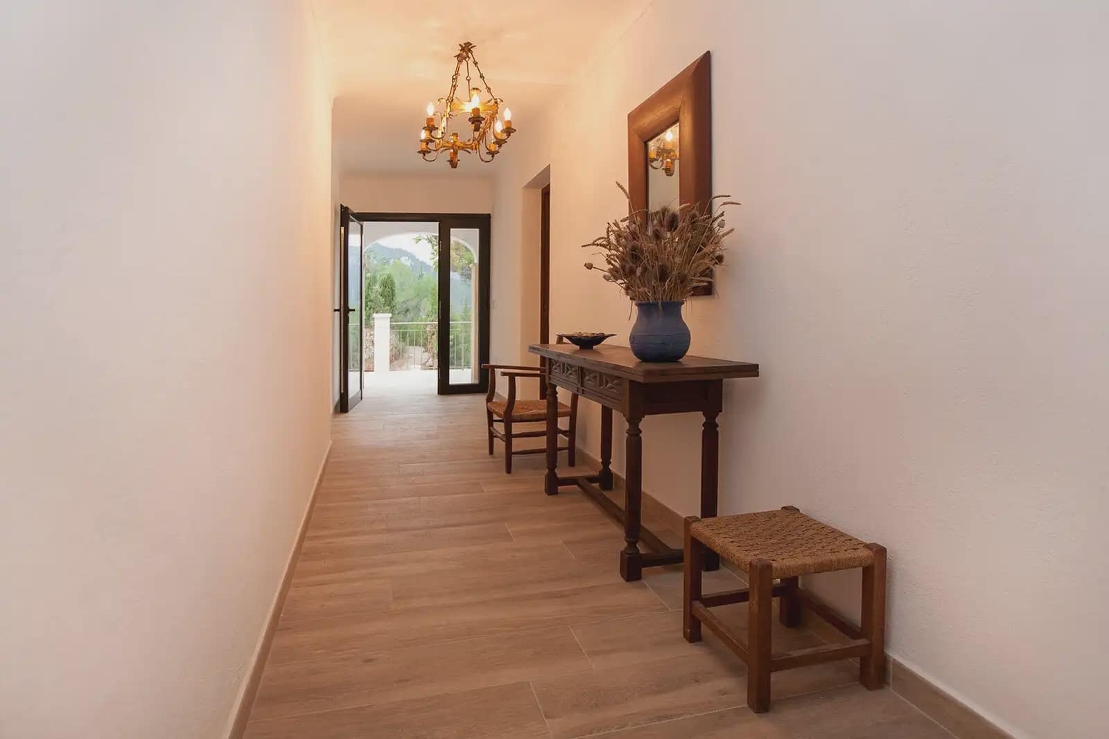 4 bedroom Villa for sale in Esporles with garage - € 1,600,000 (Ref: 9971584)