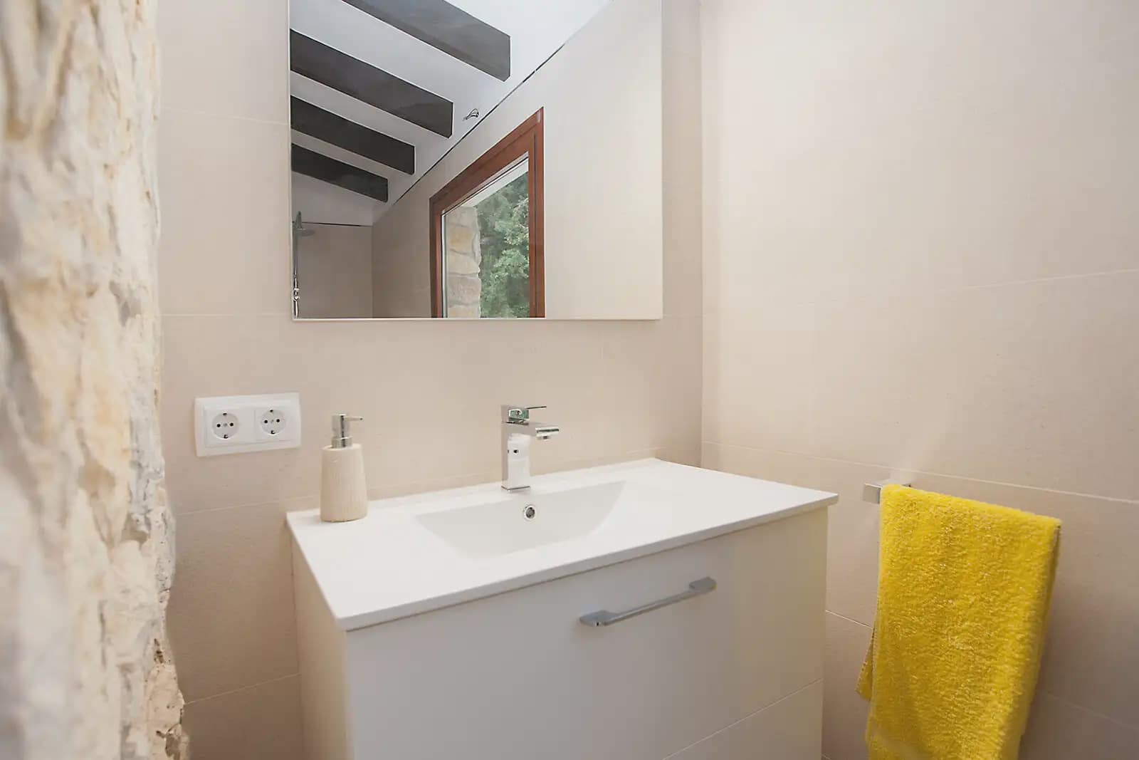 4 bedroom Villa for sale in Esporles with garage - € 1,600,000 (Ref: 9971584)