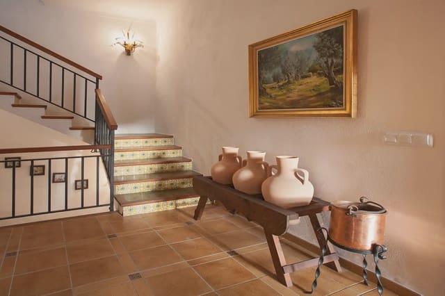 Chalet de 4 habitaciones en Esporles en venta con garaje - 1.600.000 € (Ref: 9971584)