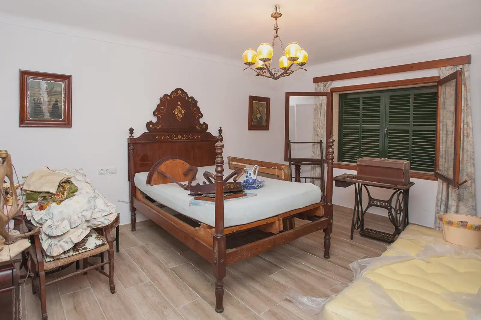 4 bedroom Villa for sale in Esporles with garage - € 1,600,000 (Ref: 9971584)