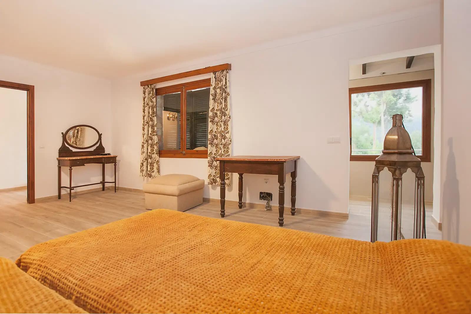 4 bedroom Villa for sale in Esporles with garage - € 1,600,000 (Ref: 9971584)