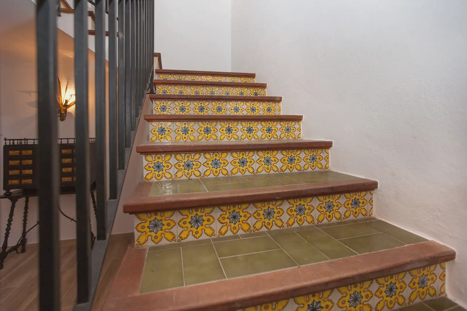 4 bedroom Villa for sale in Esporles with garage - € 1,600,000 (Ref: 9971584)