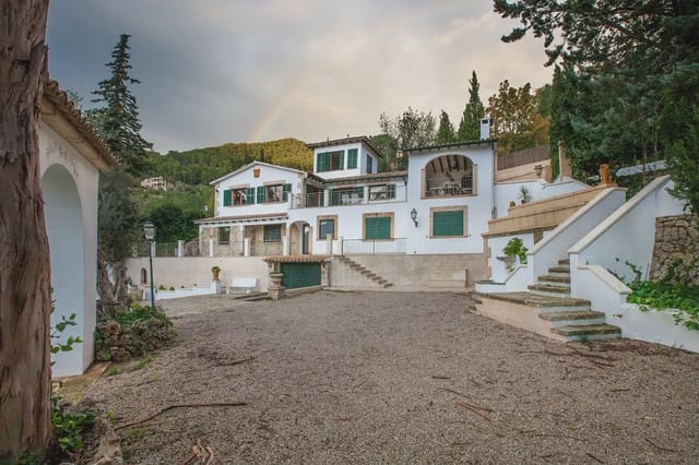 Chalet de 4 habitaciones en Esporles en venta con garaje - 1.600.000 € (Ref: 9971584)
