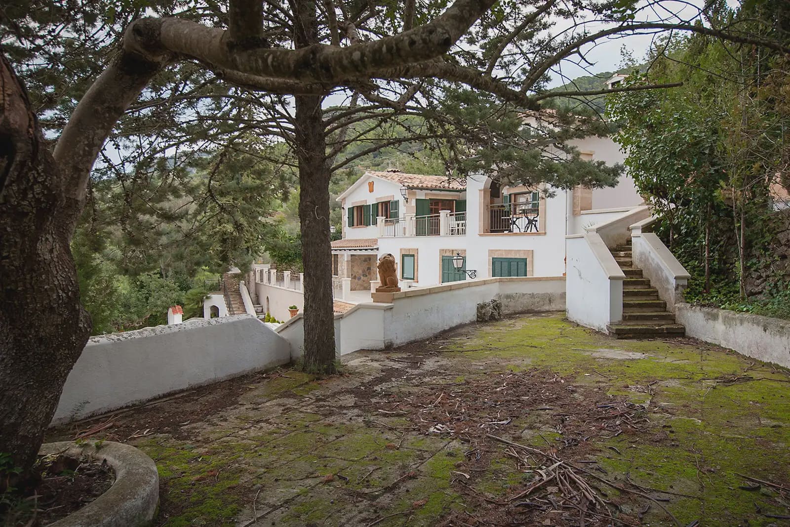 4 bedroom Villa for sale in Esporles with garage - € 1,600,000 (Ref: 9971584)