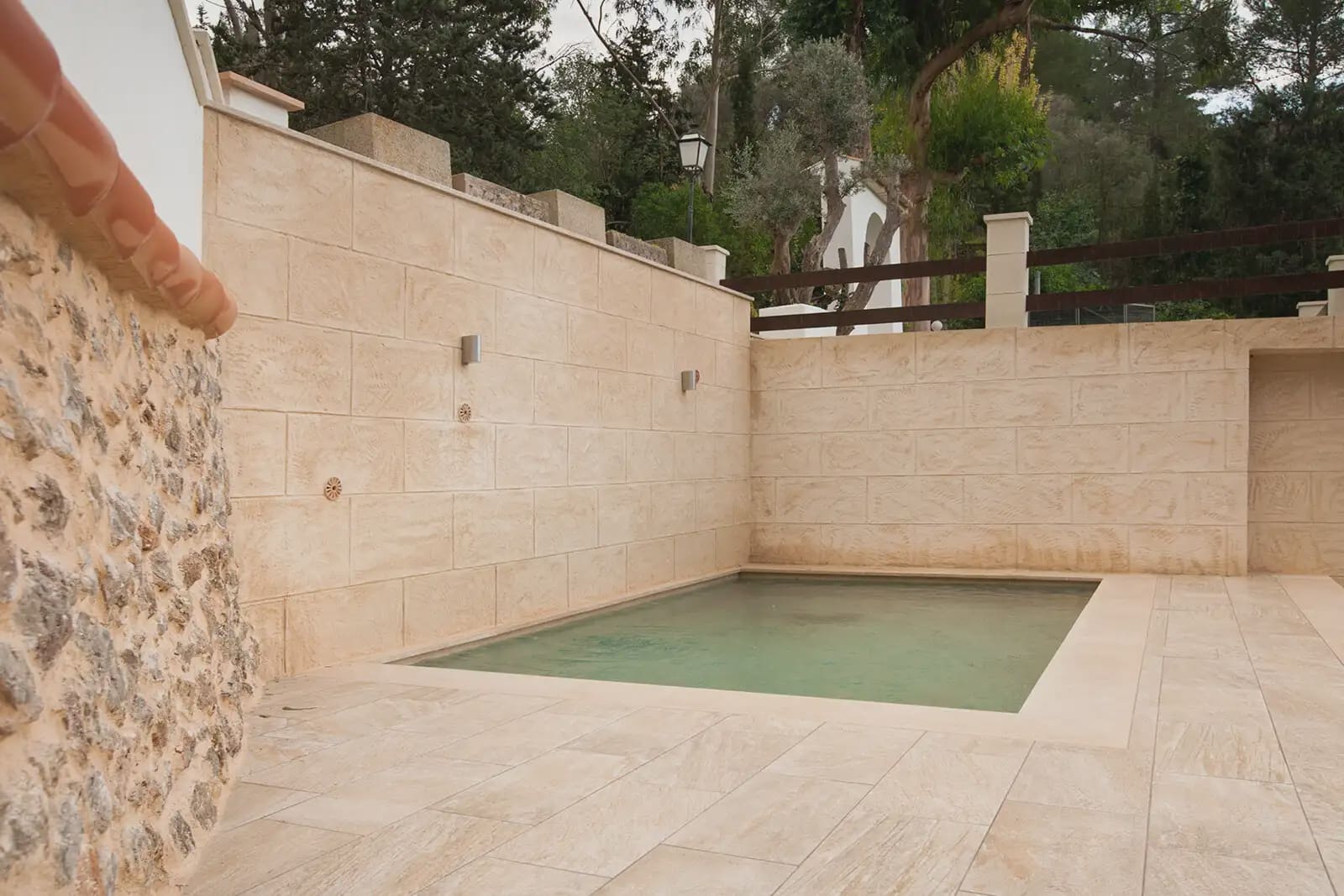 4 bedroom Villa for sale in Esporles with garage - € 1,600,000 (Ref: 9971584)