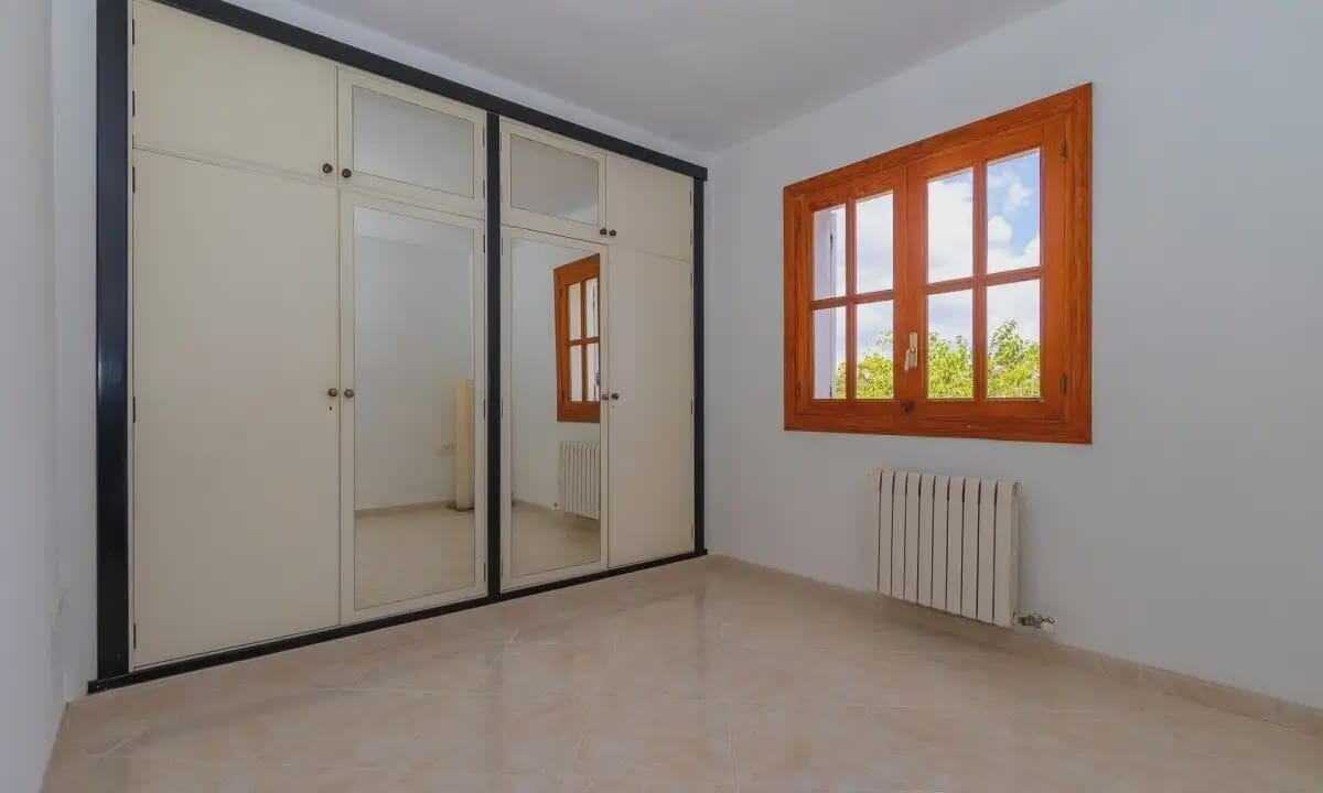 6 soveværelse Villa til salg i Palma de Mallorca med swimmingpool - € 1.590.000 (Ref: 9971588)