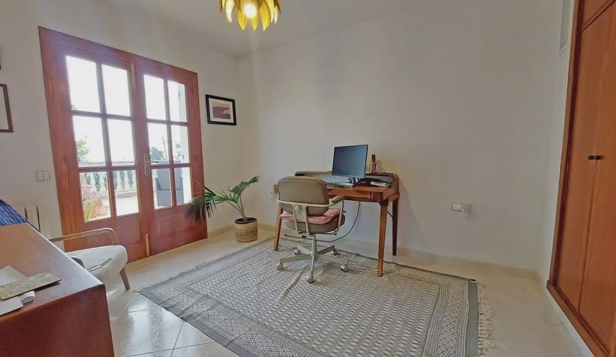 6 soveværelse Villa til salg i Palma de Mallorca med swimmingpool - € 1.590.000 (Ref: 9971588)