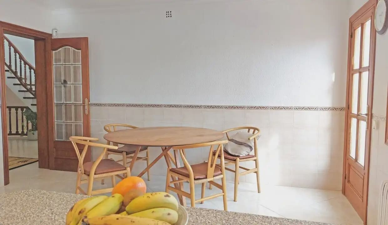 6 soveværelse Villa til salg i Palma de Mallorca med swimmingpool - € 1.590.000 (Ref: 9971588)